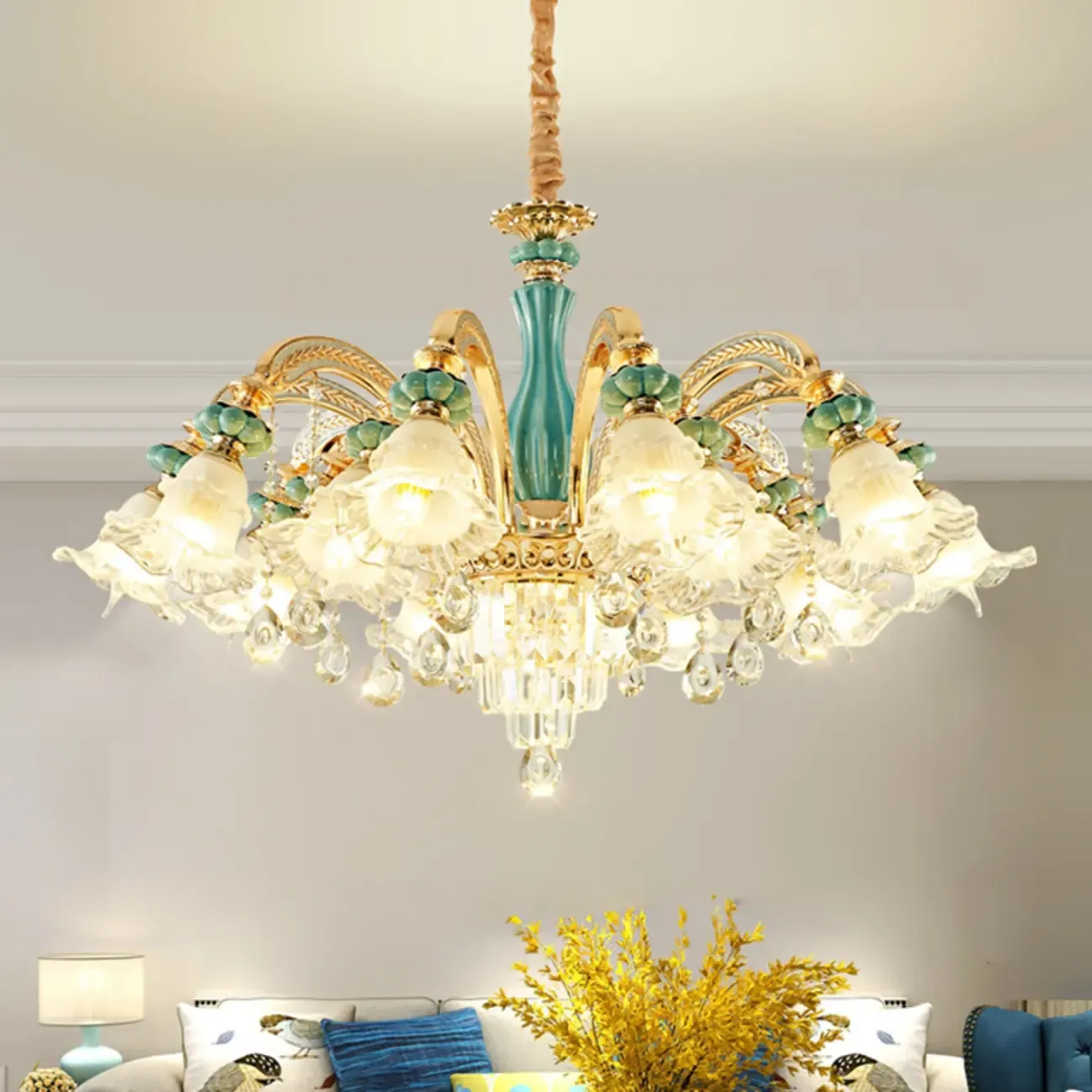 Living Room Down Light Crystal Chandelier with Flower Glass Shape