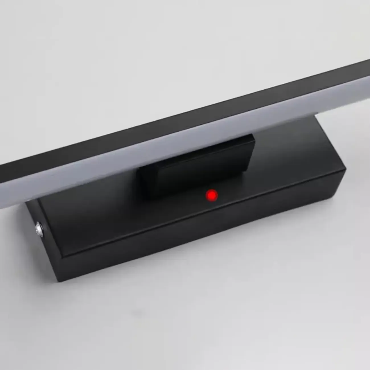 Rotatable Simple Black Linear Mini Wall Sconce Dimmable