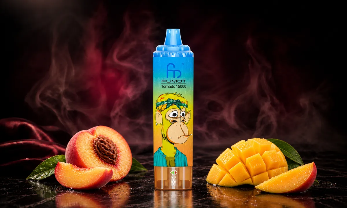 FUMOT Tornado 15000 Peach Mango – E-Zigarette in einer atmosphärischen Produktszene