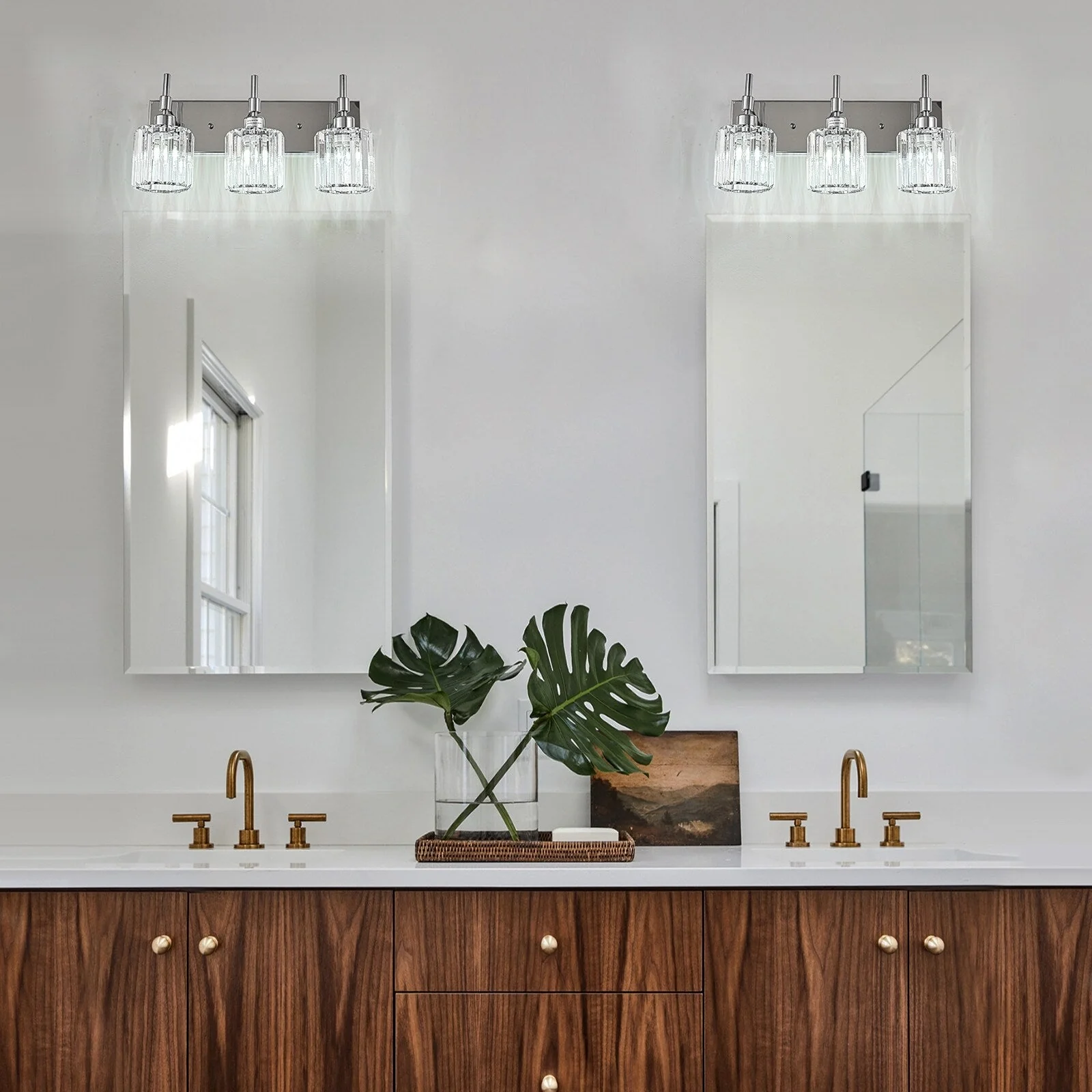 Modern Dimmable Crystal Bathroom Vanity Light Wall Sconces with Crystal Shades