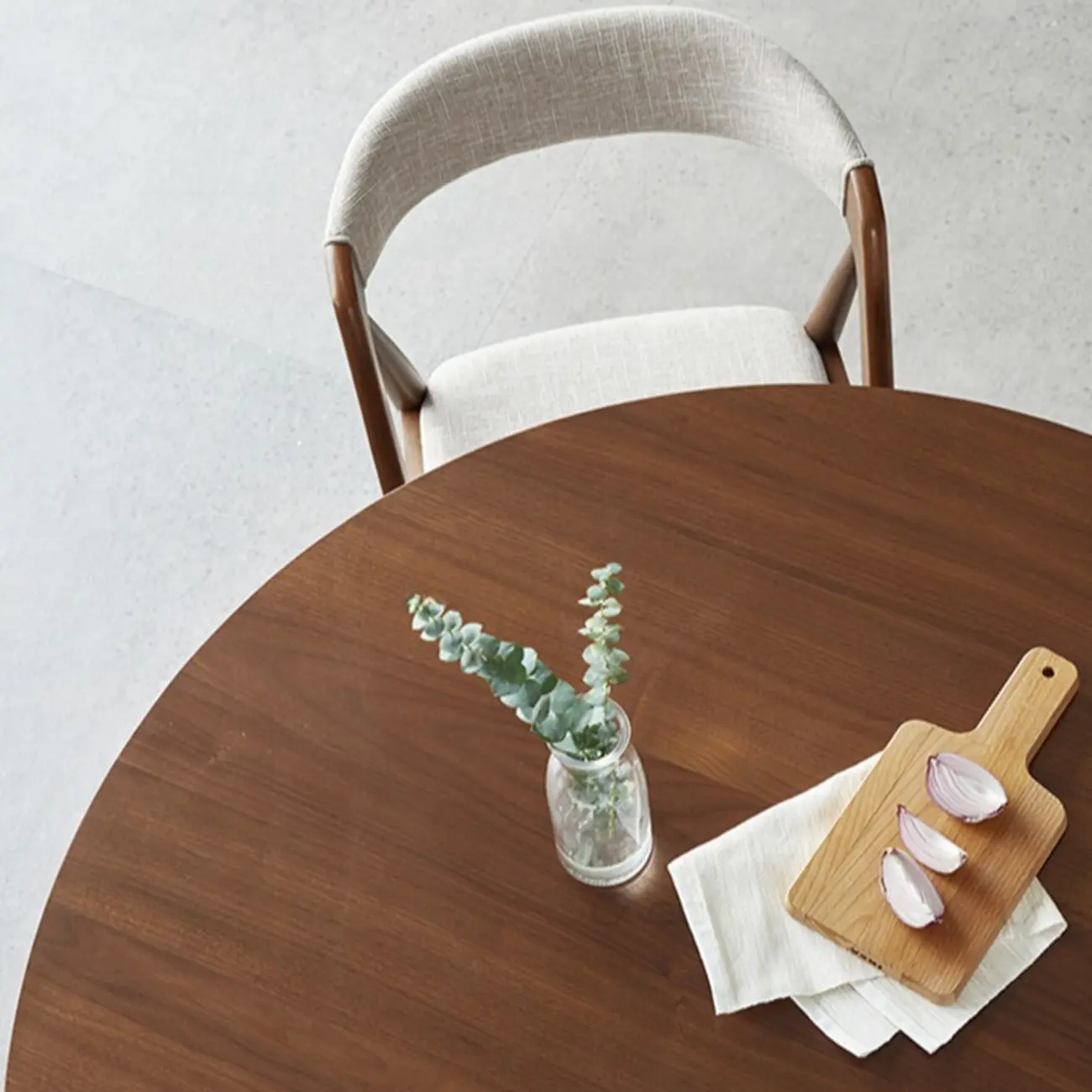 Modern Brown Solid Wood Round Dining Table