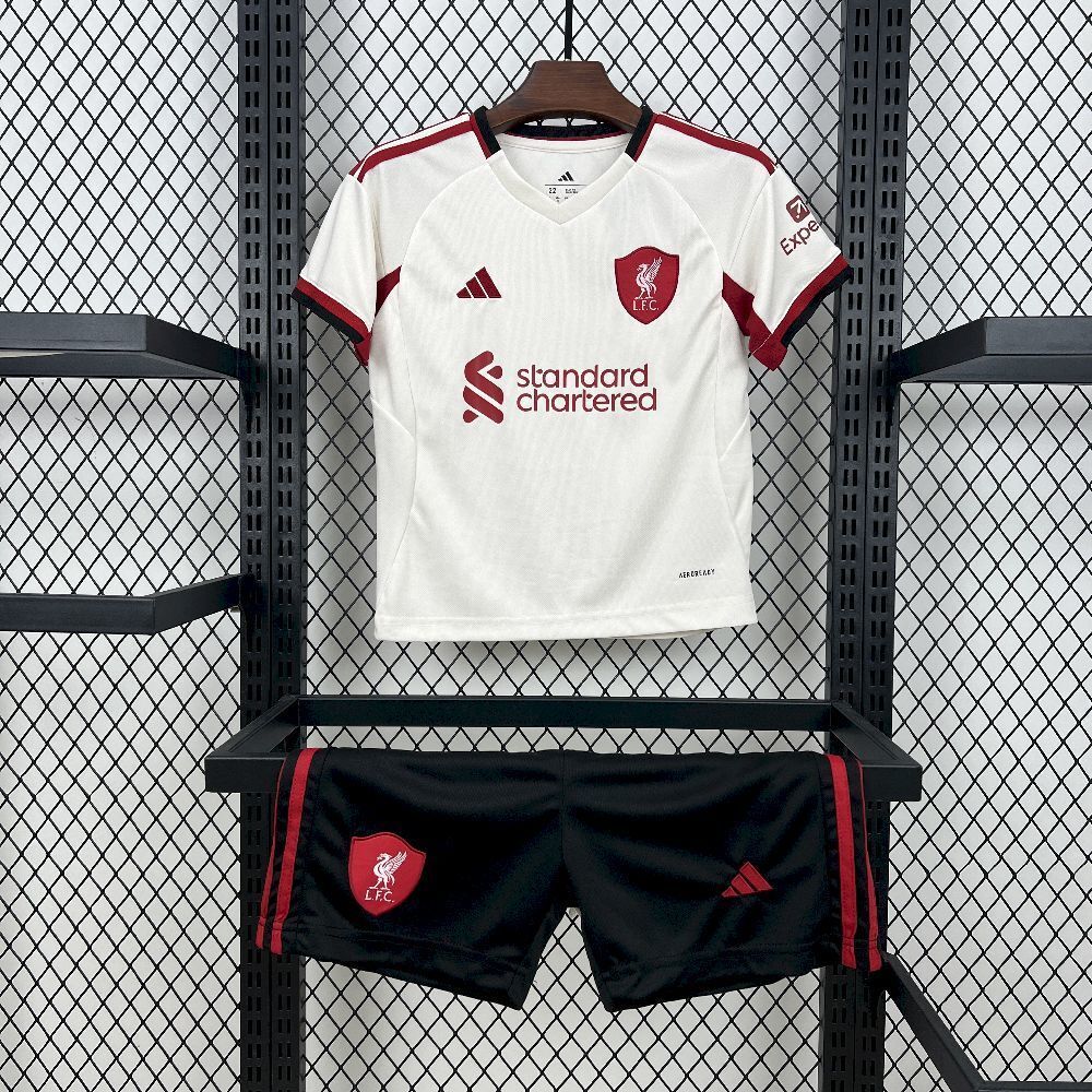 Kit Enfant LIV extérieur 2025/26