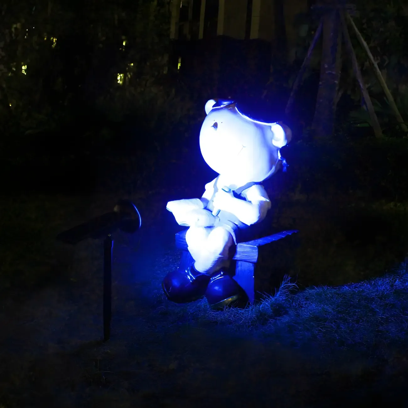 Simple Solar Stake Adjustable Landscape Lighting