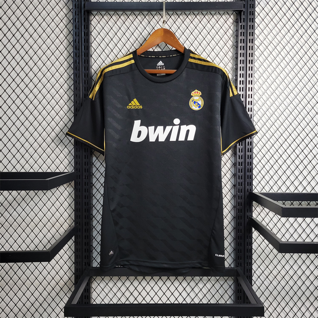 Maillot Retro Real Madrid extérieur 2011/12