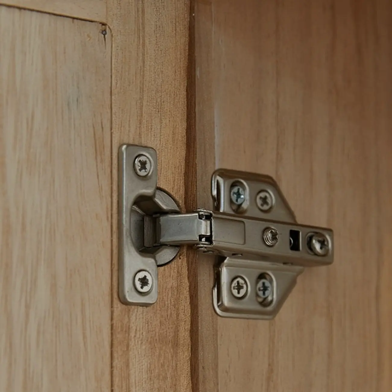 Traditional Brown Wooden Console Table with Drawers