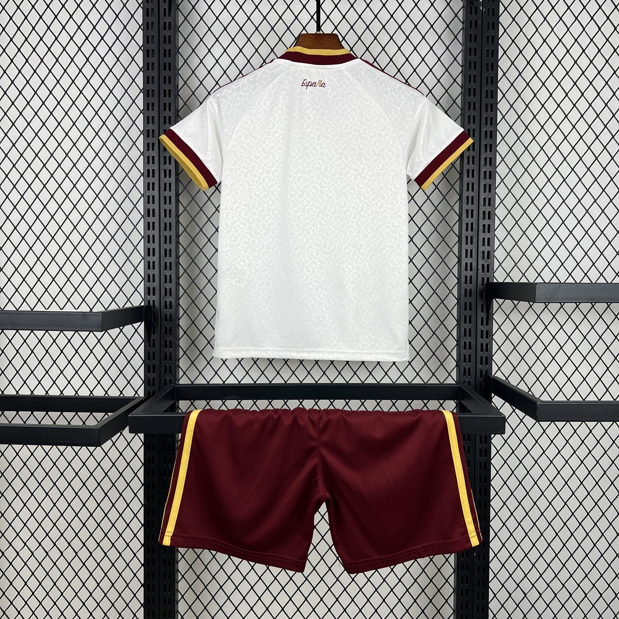 Kit Enfant Espagne extérieur Coupe du monde 2026