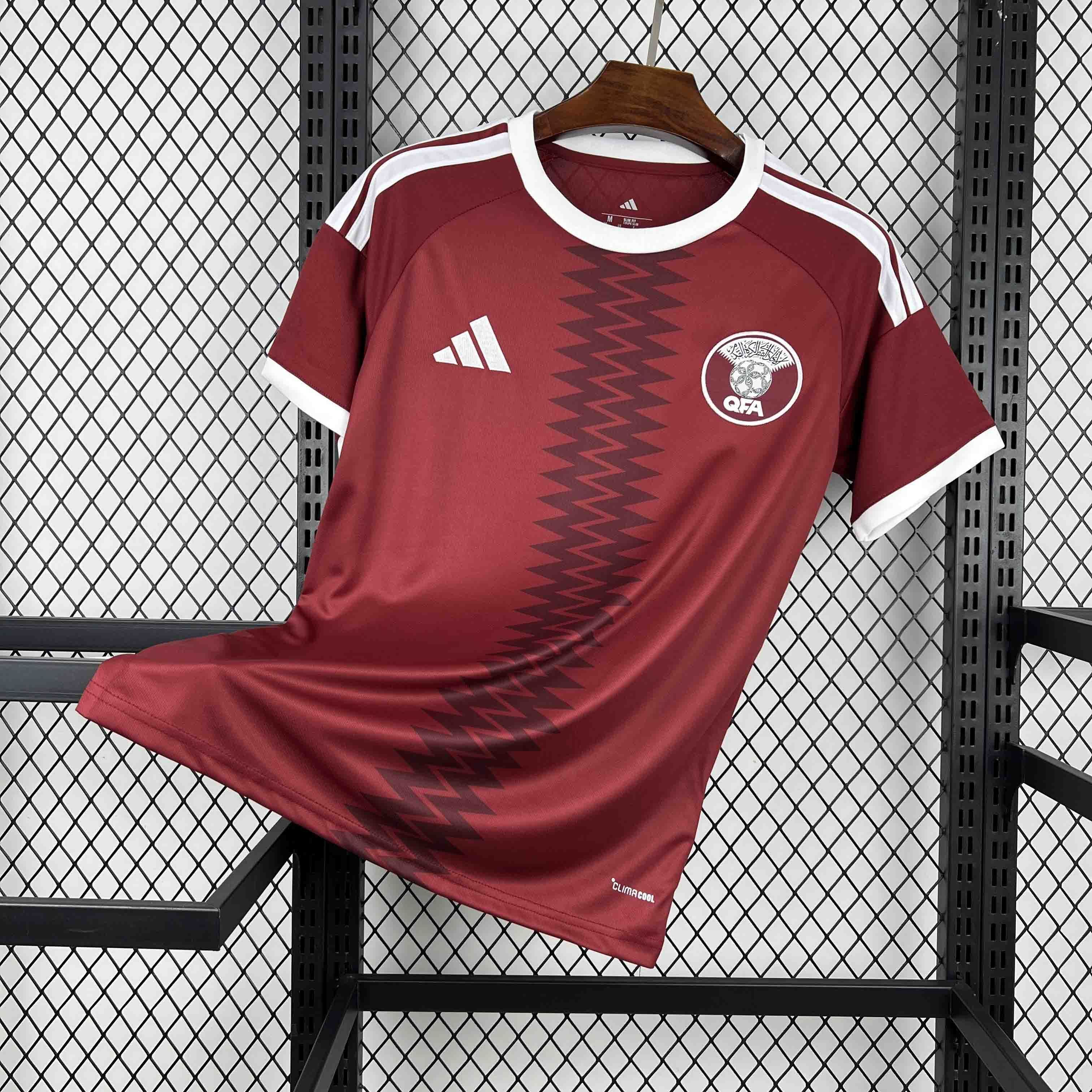 Maillot Qatar domicile Coupe du monde 2026