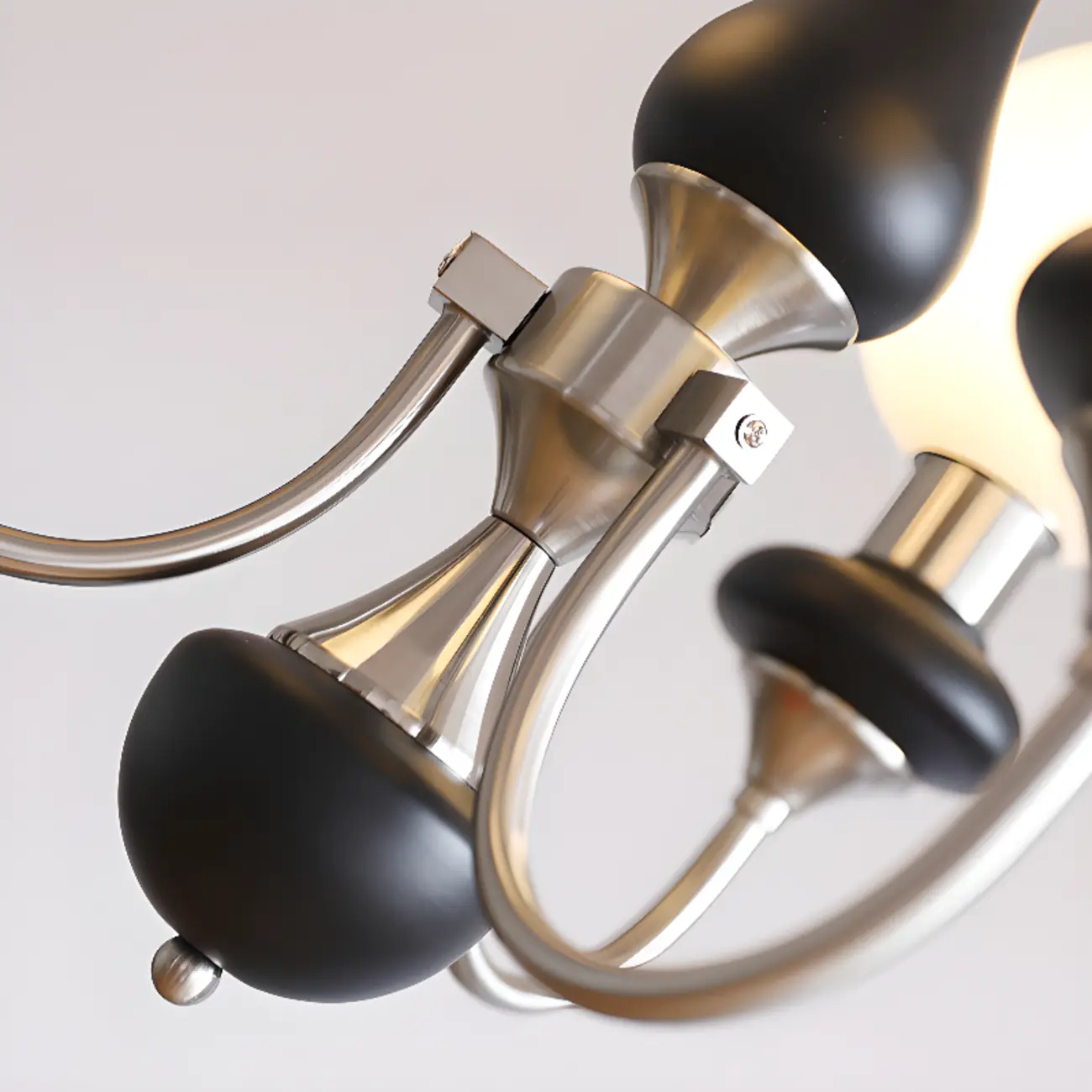 Adjustable Modern Green Globe Chandelier