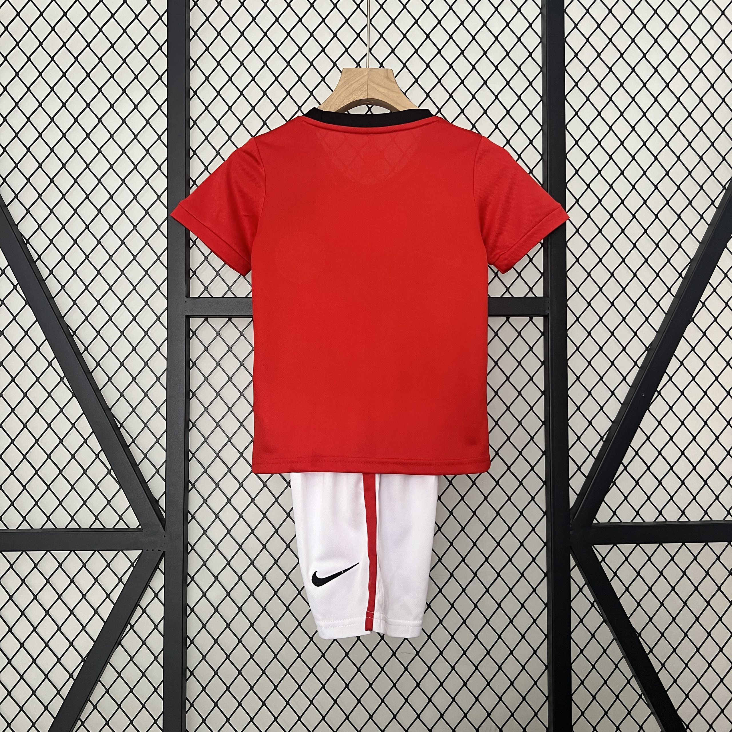Kit Enfant Manchester United domicile rétro 09/10