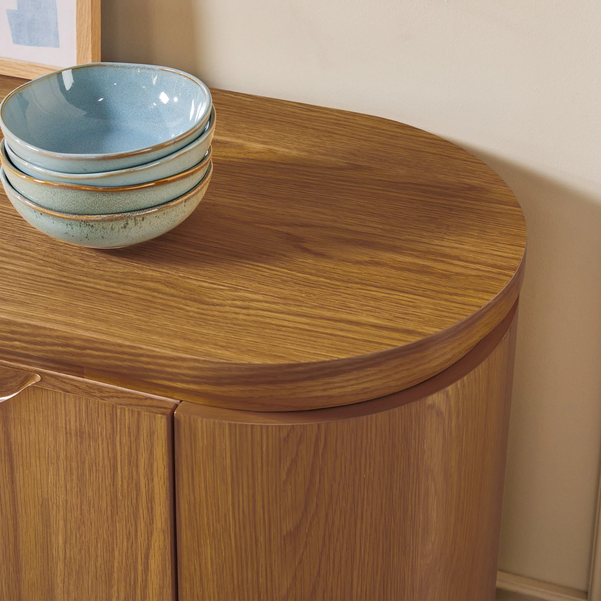 Maya Modern Curved Wood 70 Sideboard /TV Stand