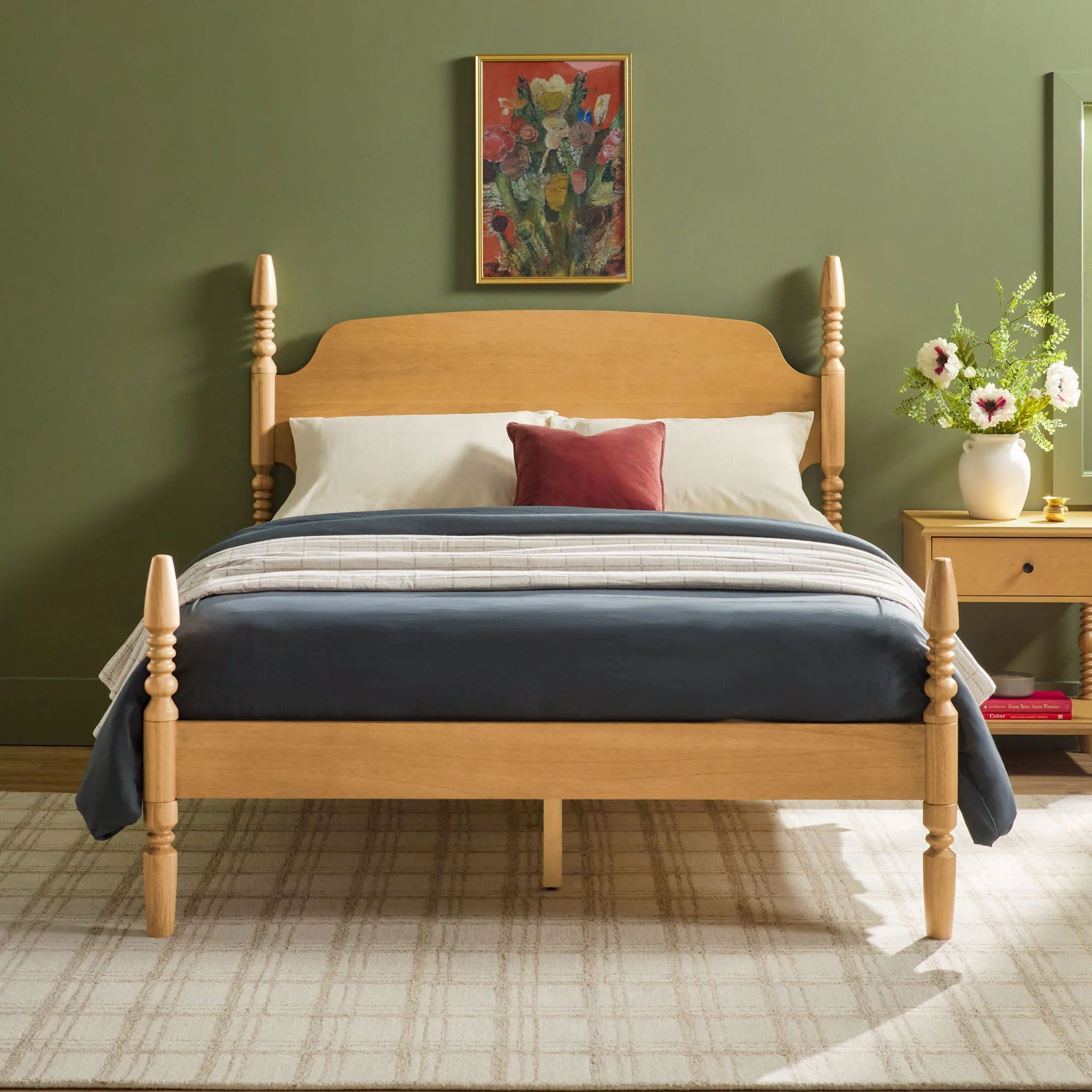 Traditional Vivienne Easy Assembly Solid Wood Bed