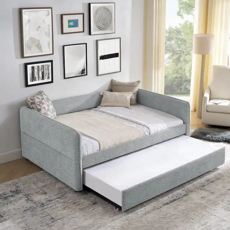 Full Boucle Daybed with Trundle