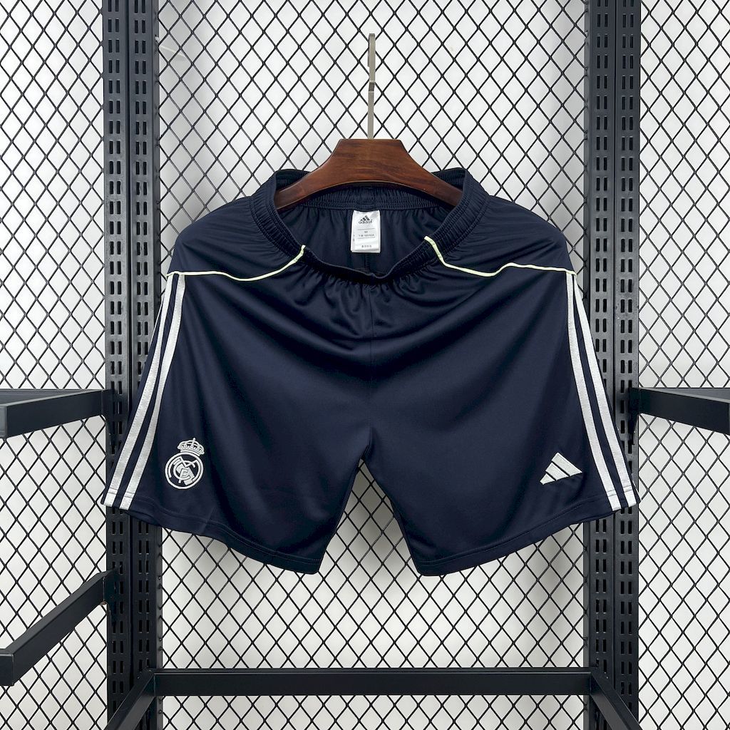 Short Real Madrid extérieur 2025/26
