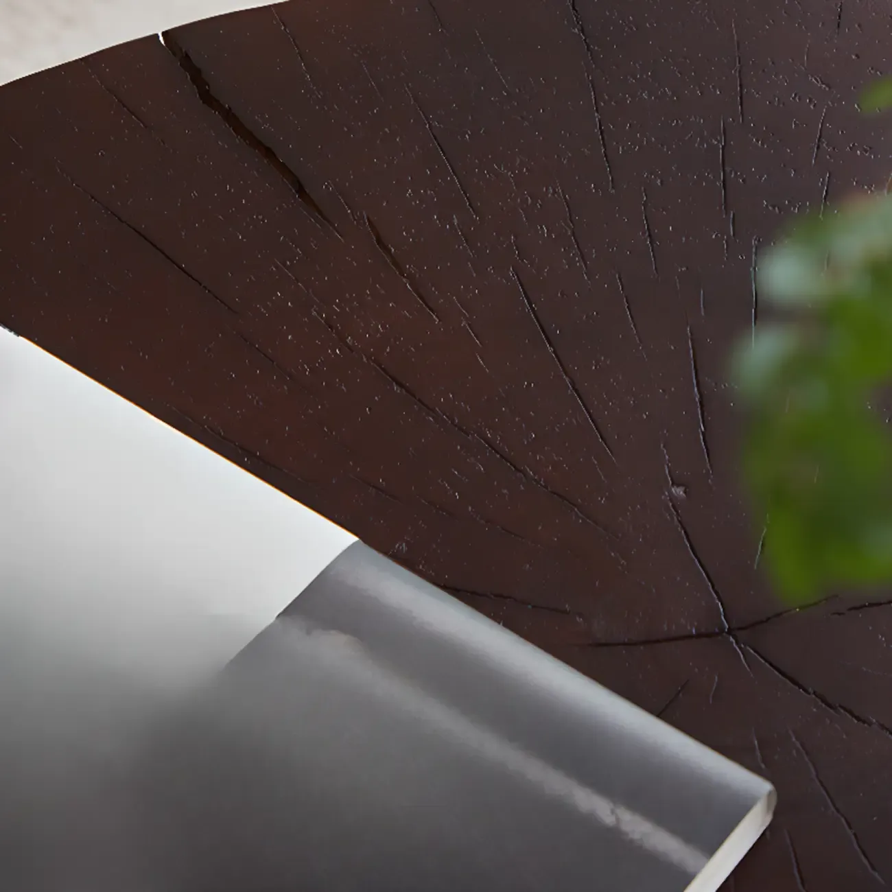 Rustic Solid Wooden Round Coffee Table with Natural Finish