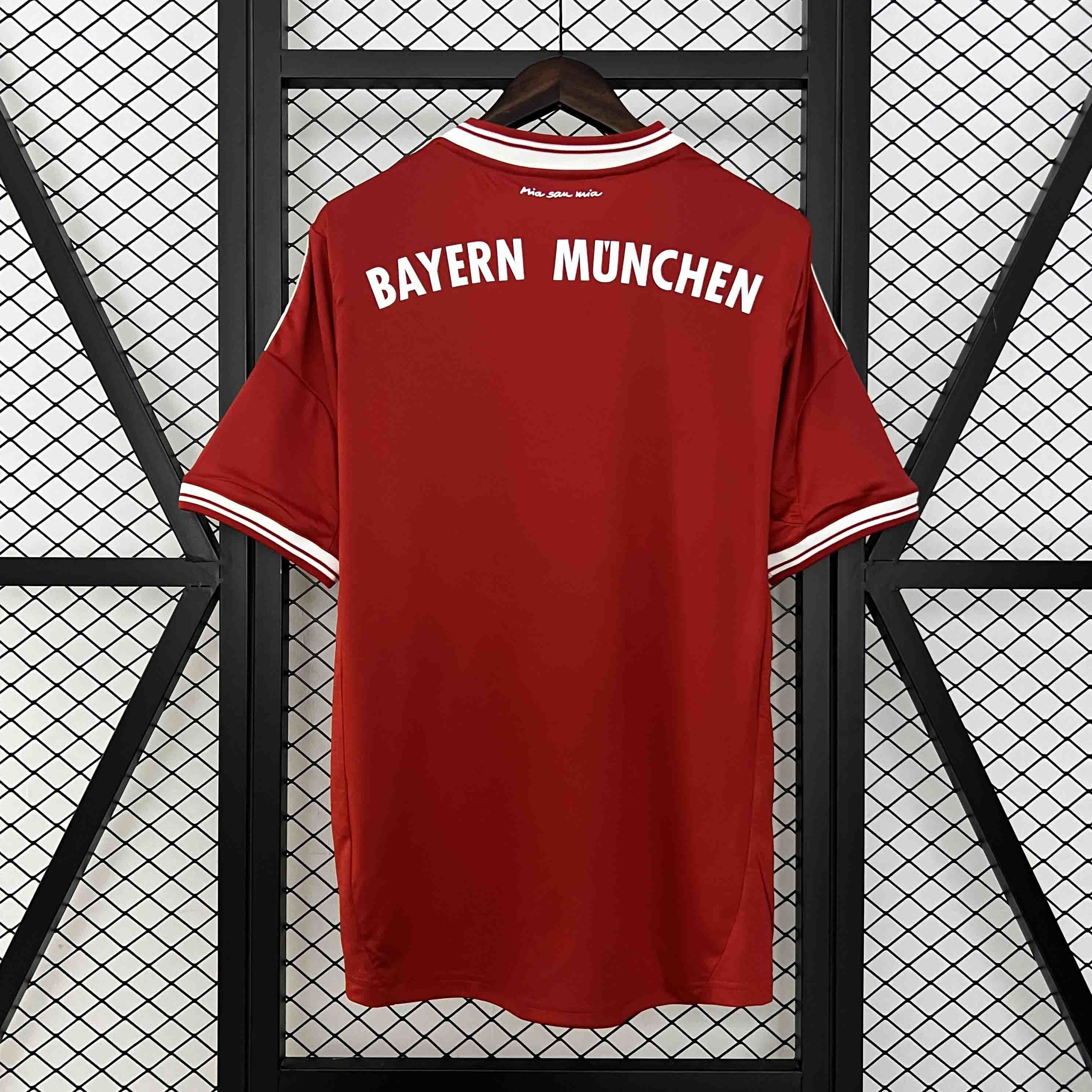 Maillot Retro Bayern Munich domicile 2013/14