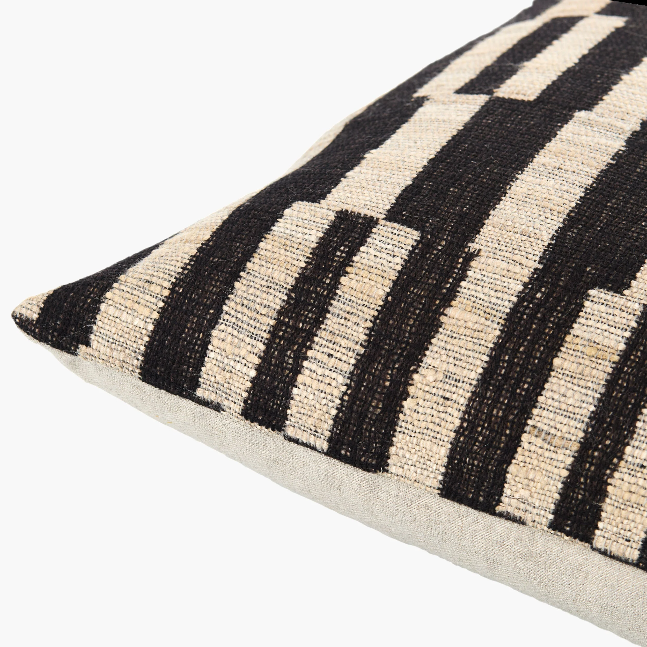 MZN-001-Marzano Pillow