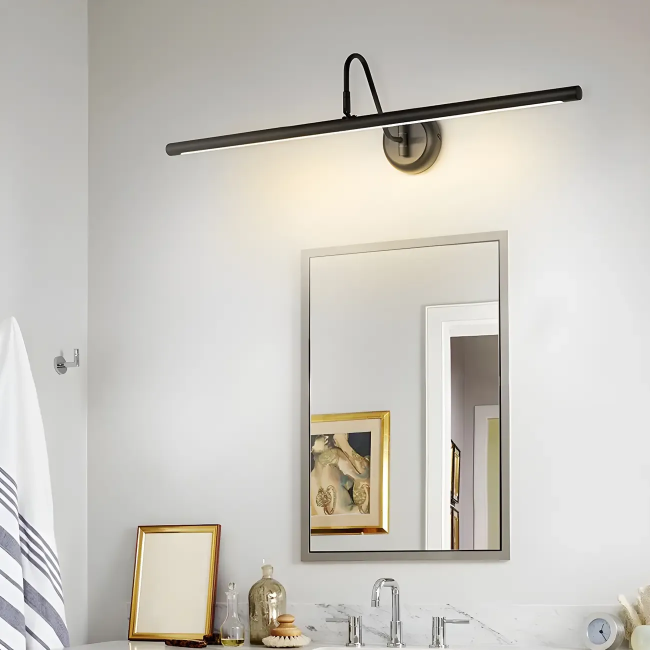 Wall-Mounted Linear Black Bathroom LED Vanity Light