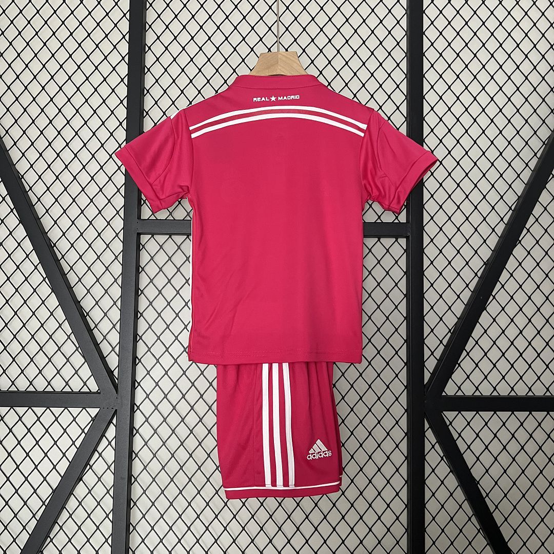 Kit Enfant Retro Real Madrid extérieur 2014/15