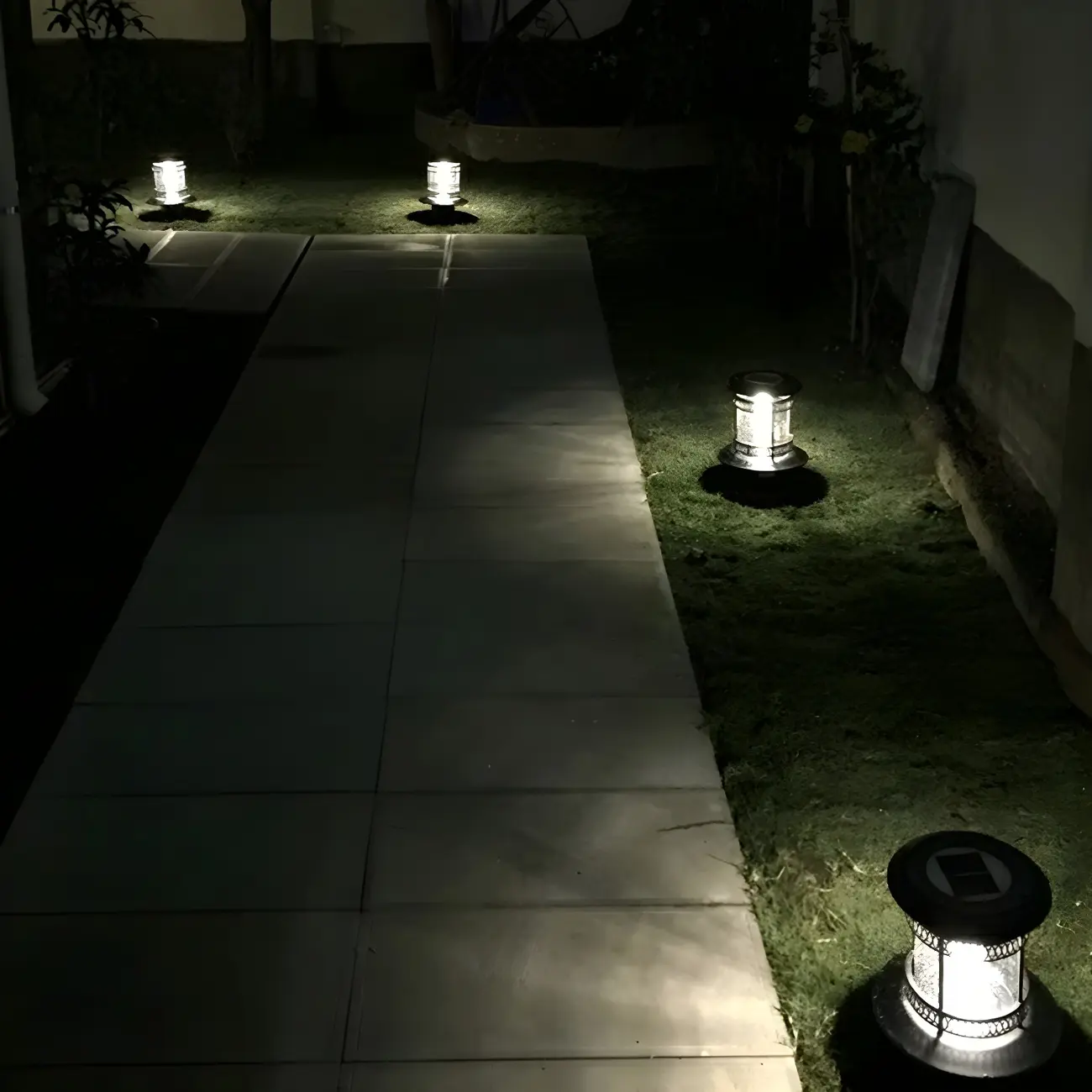Cylinder Patio Solar Metal Landscape Lighting