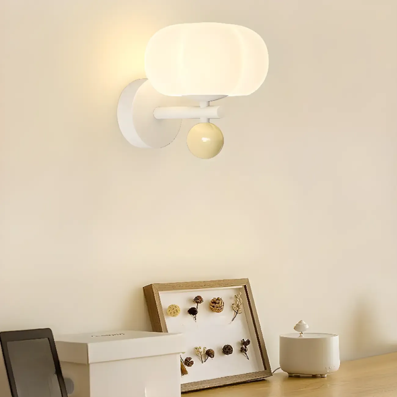 Elegant Pumpkin Wall Sconce with Resin Shade for Bedroom