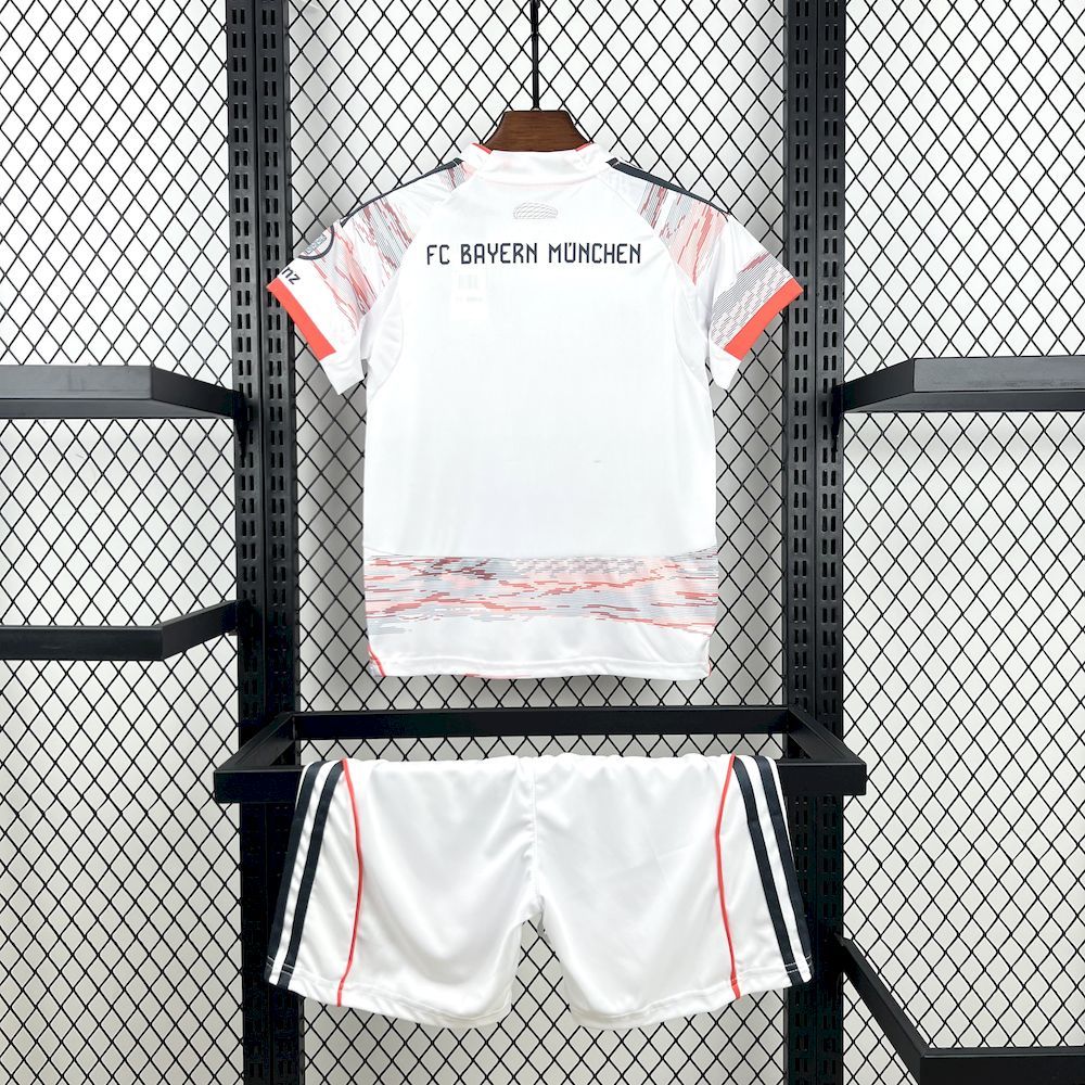 Kit Enfant Bayern Munich extérieur 2025/26
