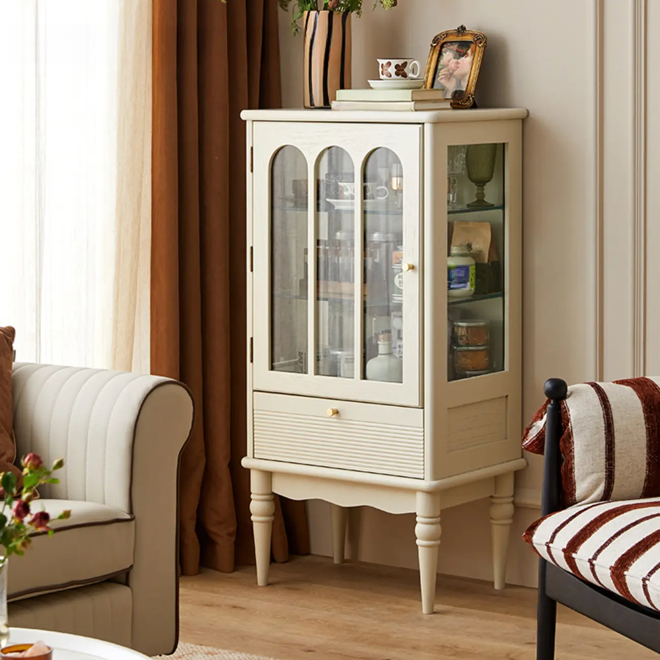 Nodic Wooden Glass Door Floor China Cabinet with Drawer