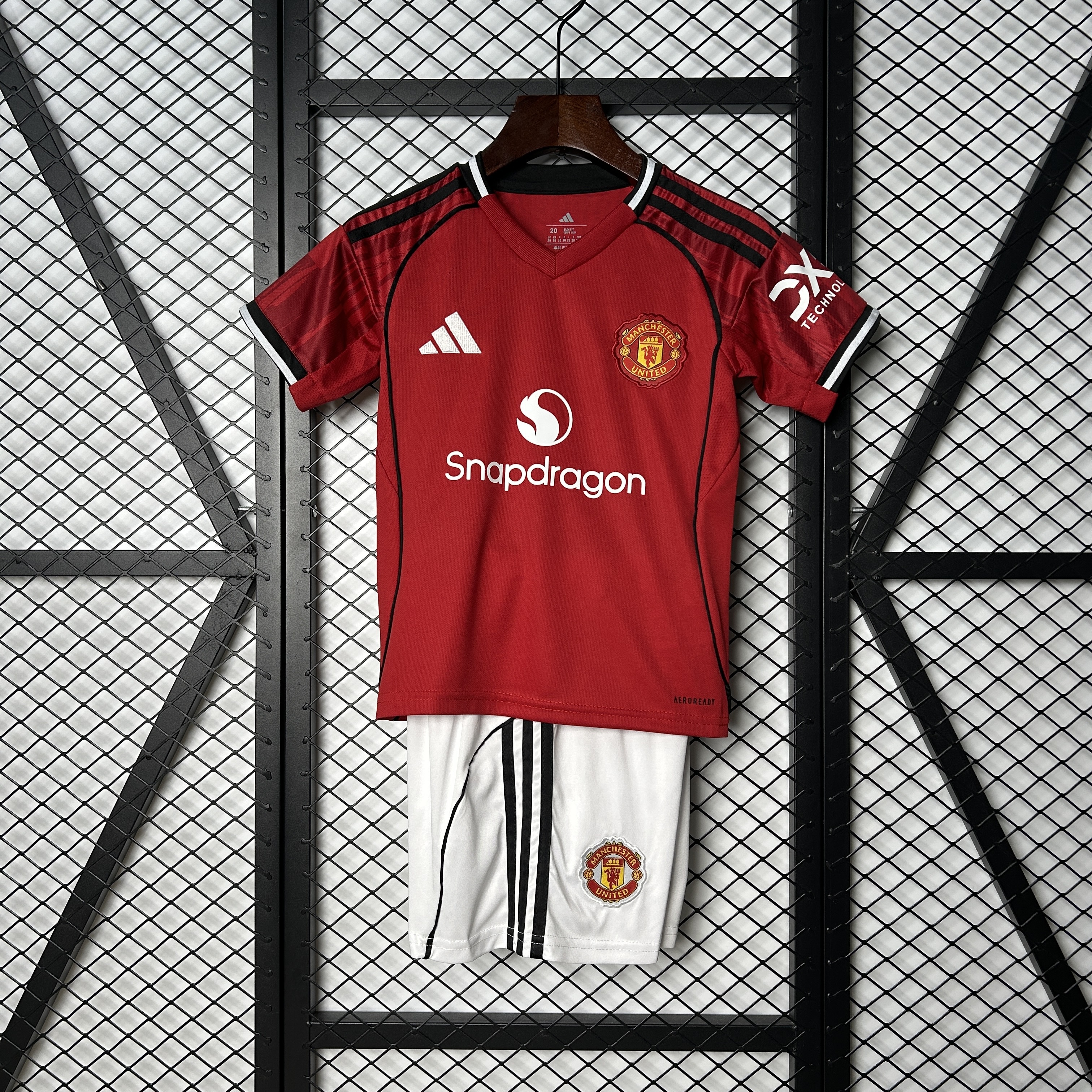 Kit Enfant Manchester United domicile 2025/26
