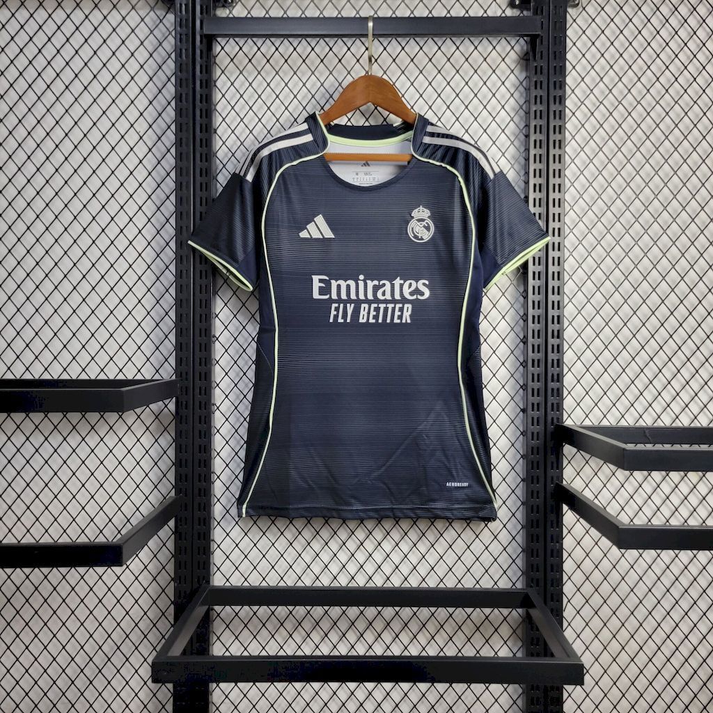 Maillot Real Madrid extérieur 2025/26 féminin