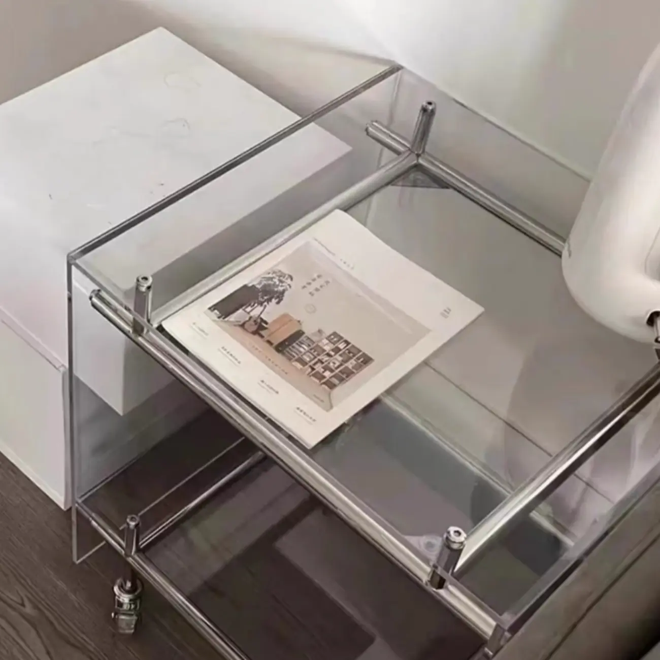 Stylish Clear Acrylic 360° Rolling Cubic Side Table