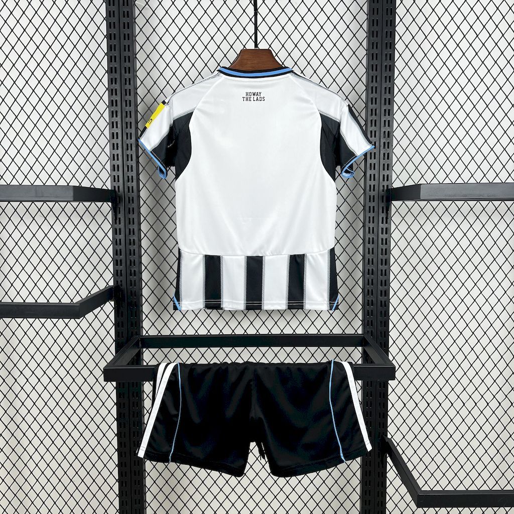 Kit Enfant Newcastle domicile 2025/26