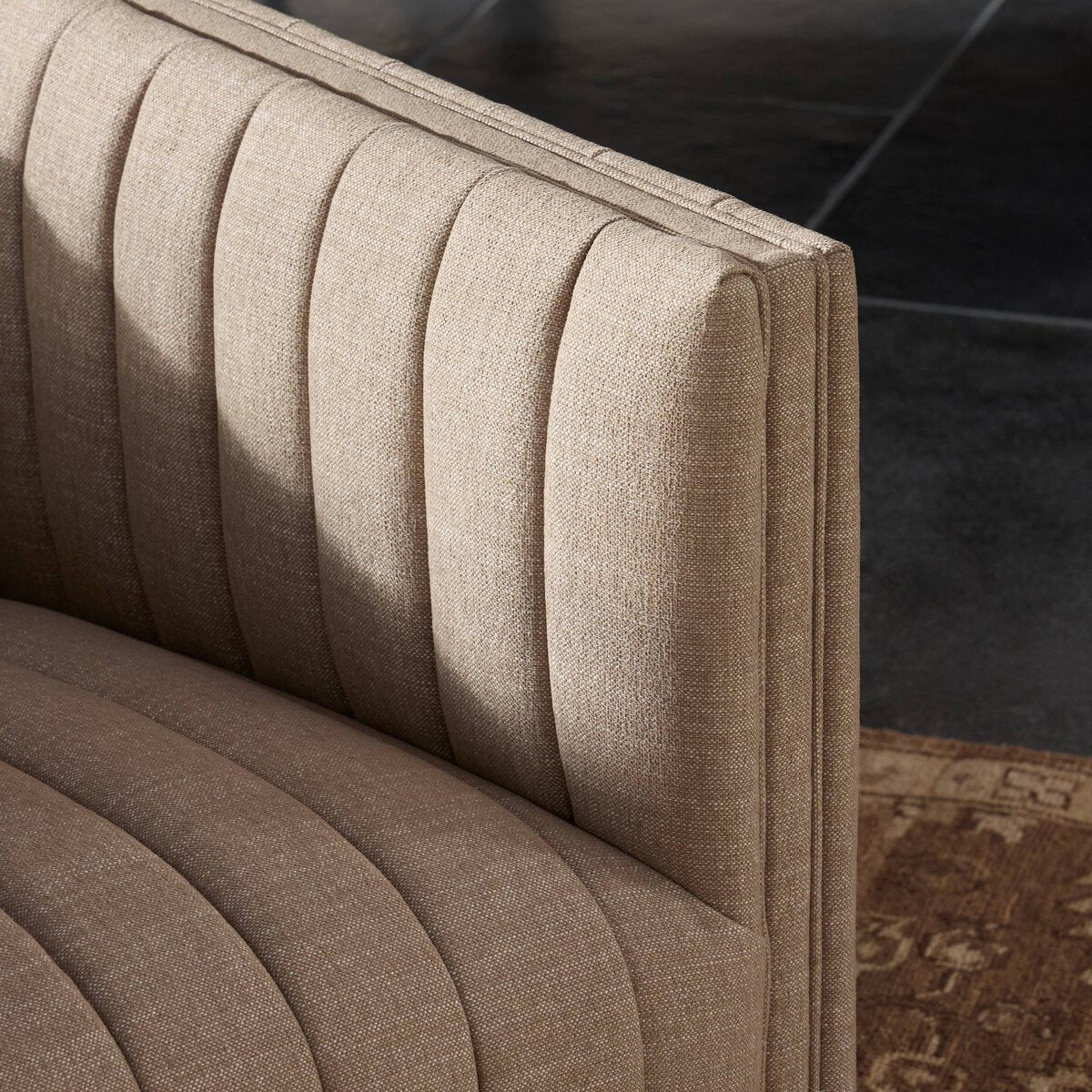 AUGUSTINE SWIVEL CHAIR