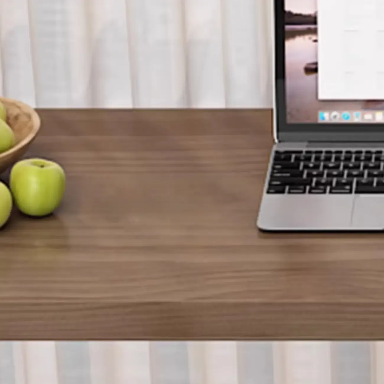 Smooth Brown Wooden Free Foam Bar Tables