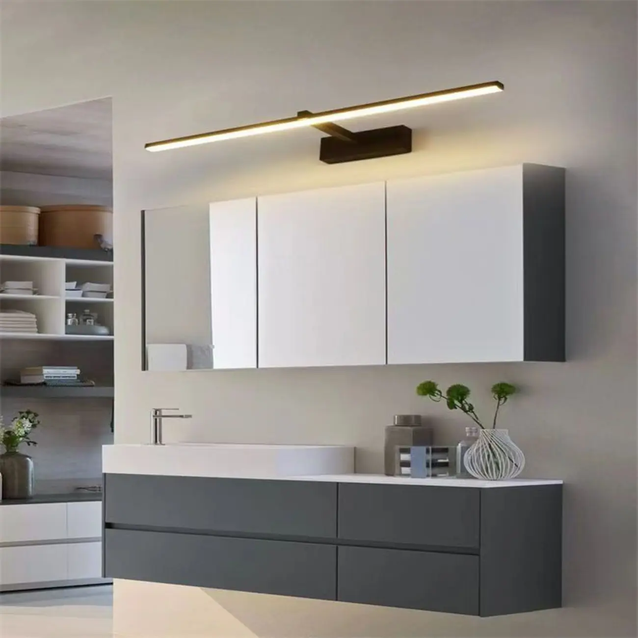 Modern Linear Bathroom Vanity Light with Dimmable Design