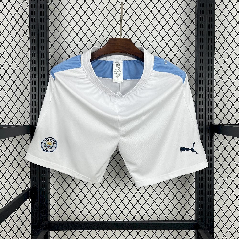 Short Manchester City domicile 2025/26
