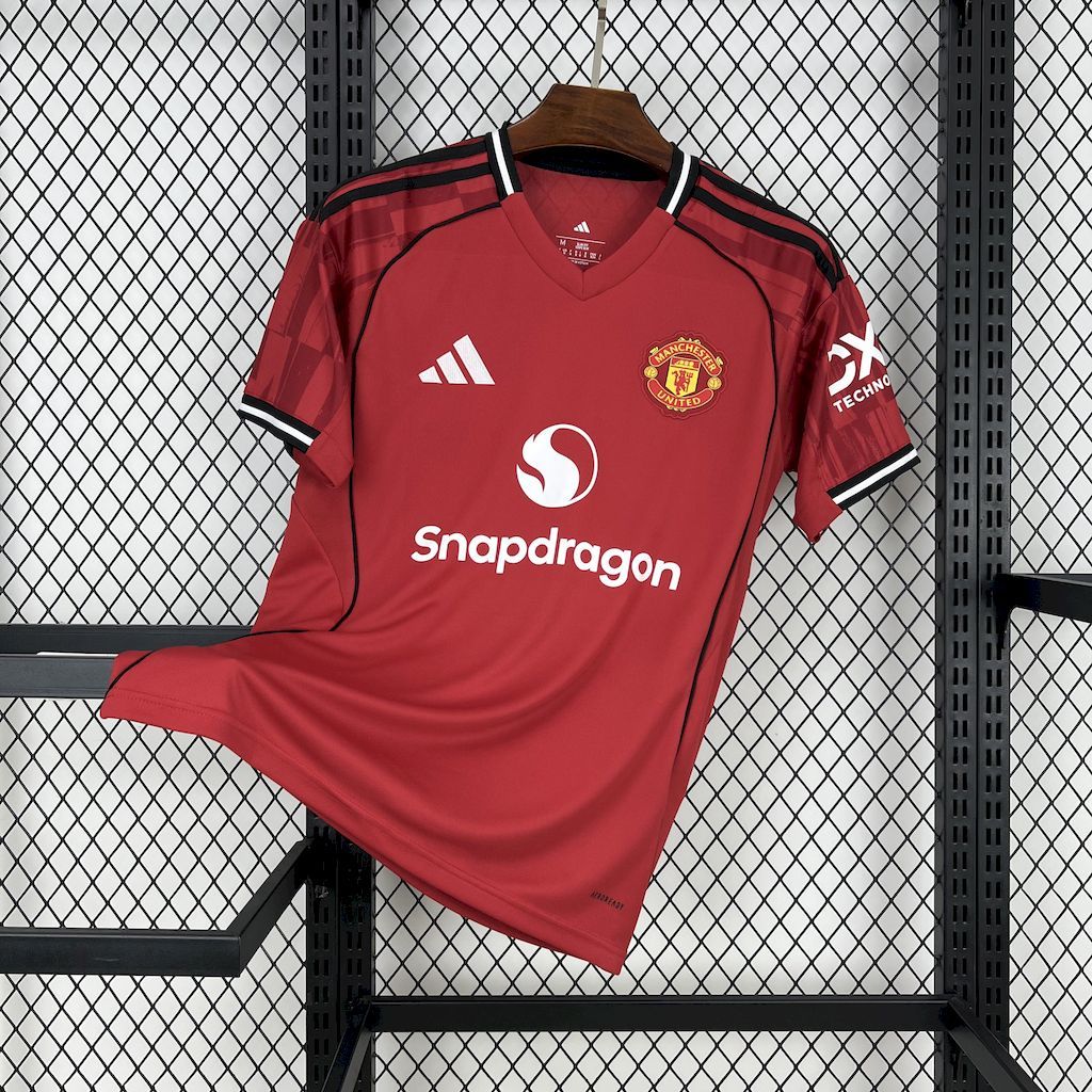 Maillot Manchester United domicile 2025/26