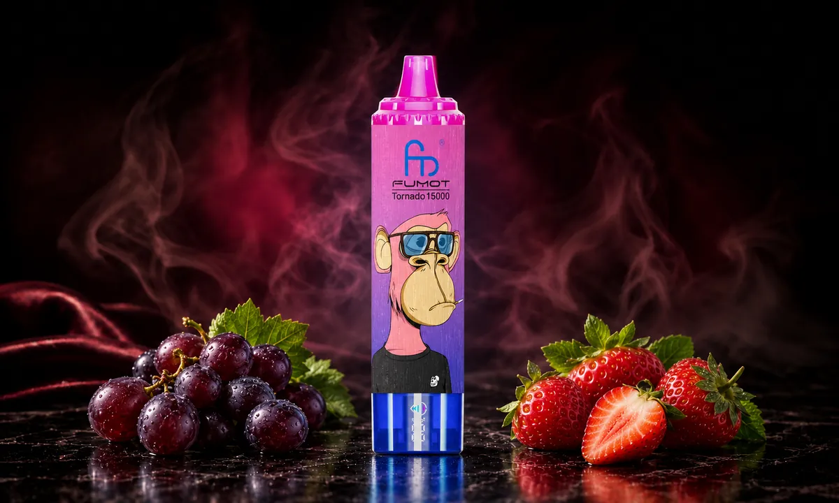 FUMOT Tornado 15000 Strawberry Grape – E-Zigarette in einer atmosphärischen Produktszene