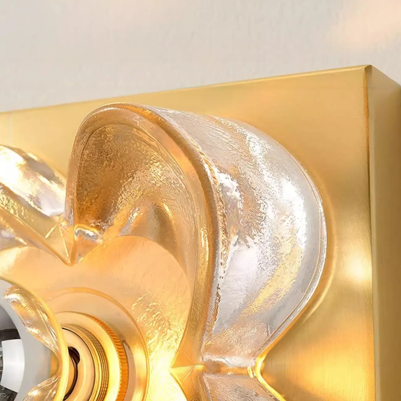 Modern Elegant Glass LED Vanity Light with Flower Design