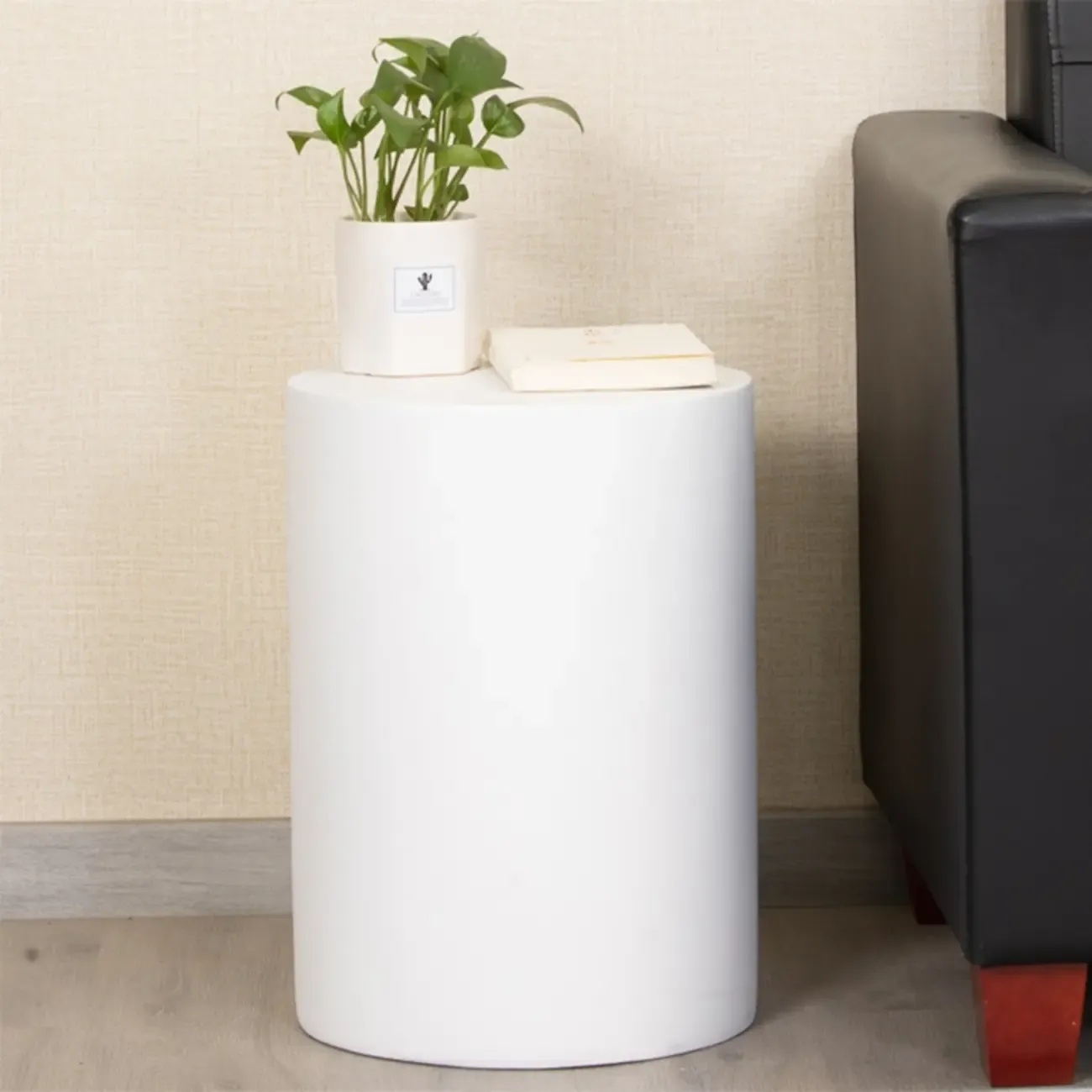 Living Room Modern Concrete Round Side Table