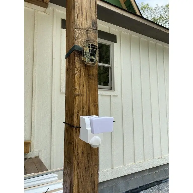 IQ America 500 Lumen Battery Operated LED Motion Security Flood Light, Wall Eave Mount