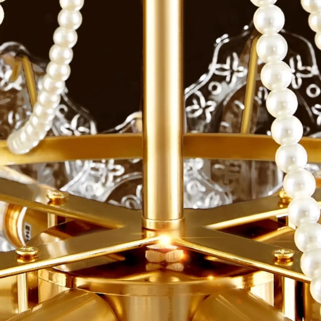 Luxurious Gold Crystal Leaf Round Pendant Chandelier