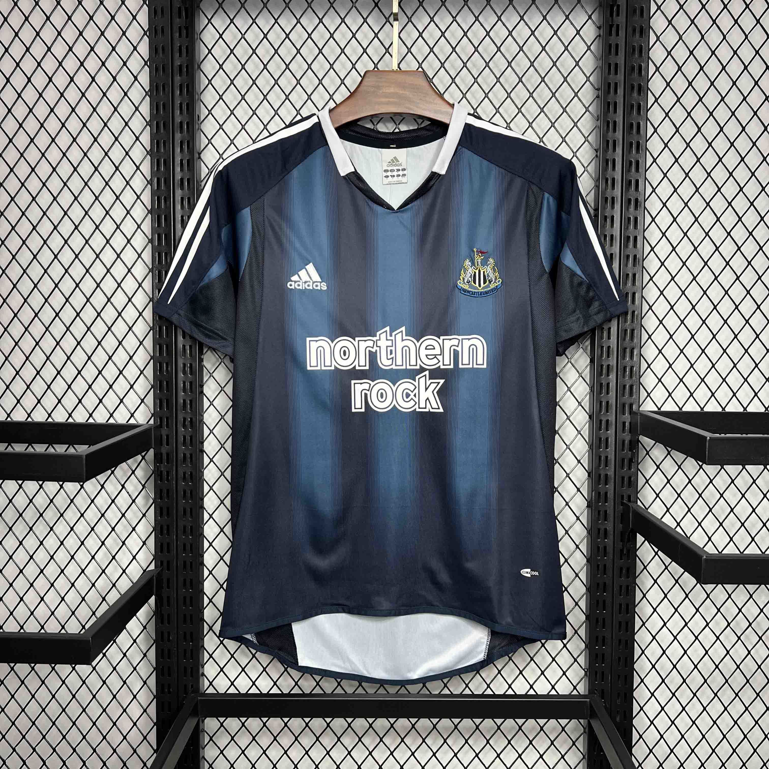 Maillot Retro Newcastle extérieur 2004/05