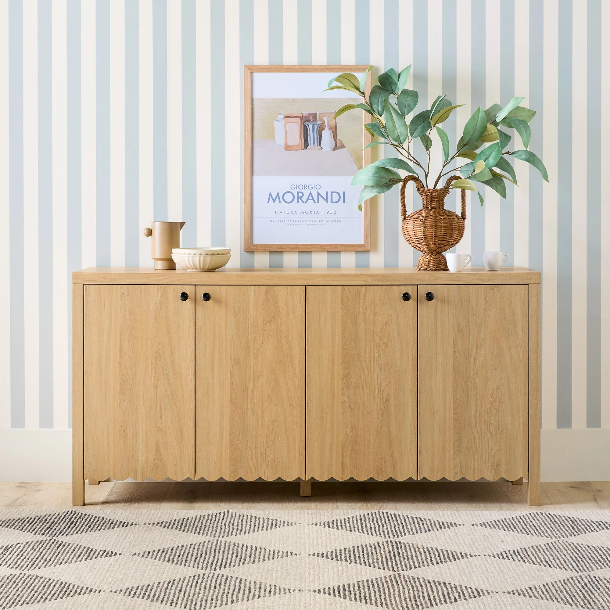 Paisley 60 Modern Scalloped Easy Assembly Sideboard /TV Stand