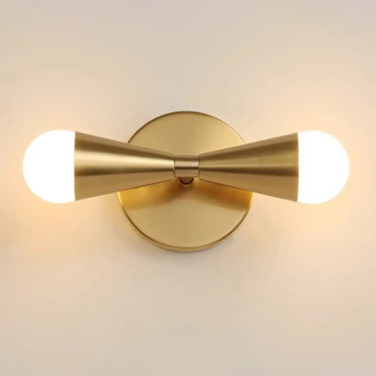 Elegant Straight 2-Light Wall Light Fixture in Gold