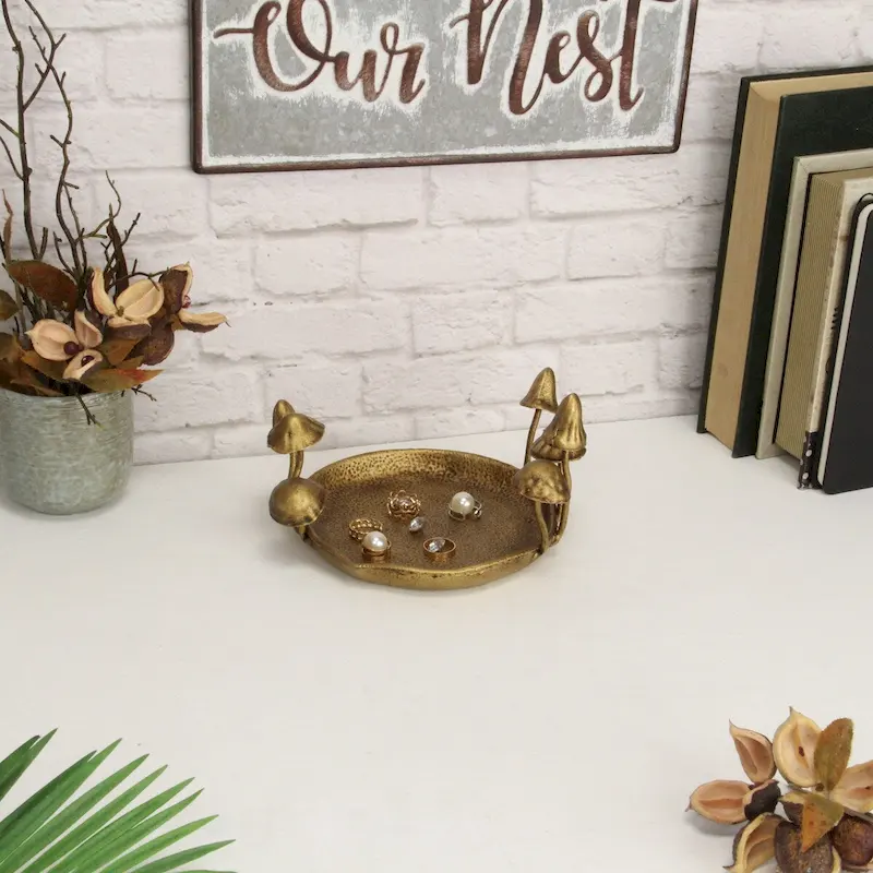 Qinrie Golden Cast Iron Catchall Mushroom Tray
