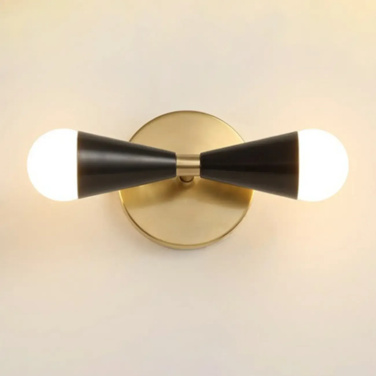 Elegant Straight 2-Light Wall Light Fixture in Gold