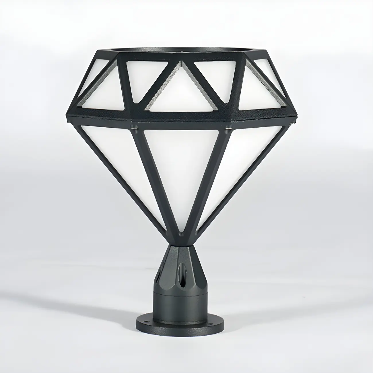 Black Metal Diamond-Design Post Cap Light