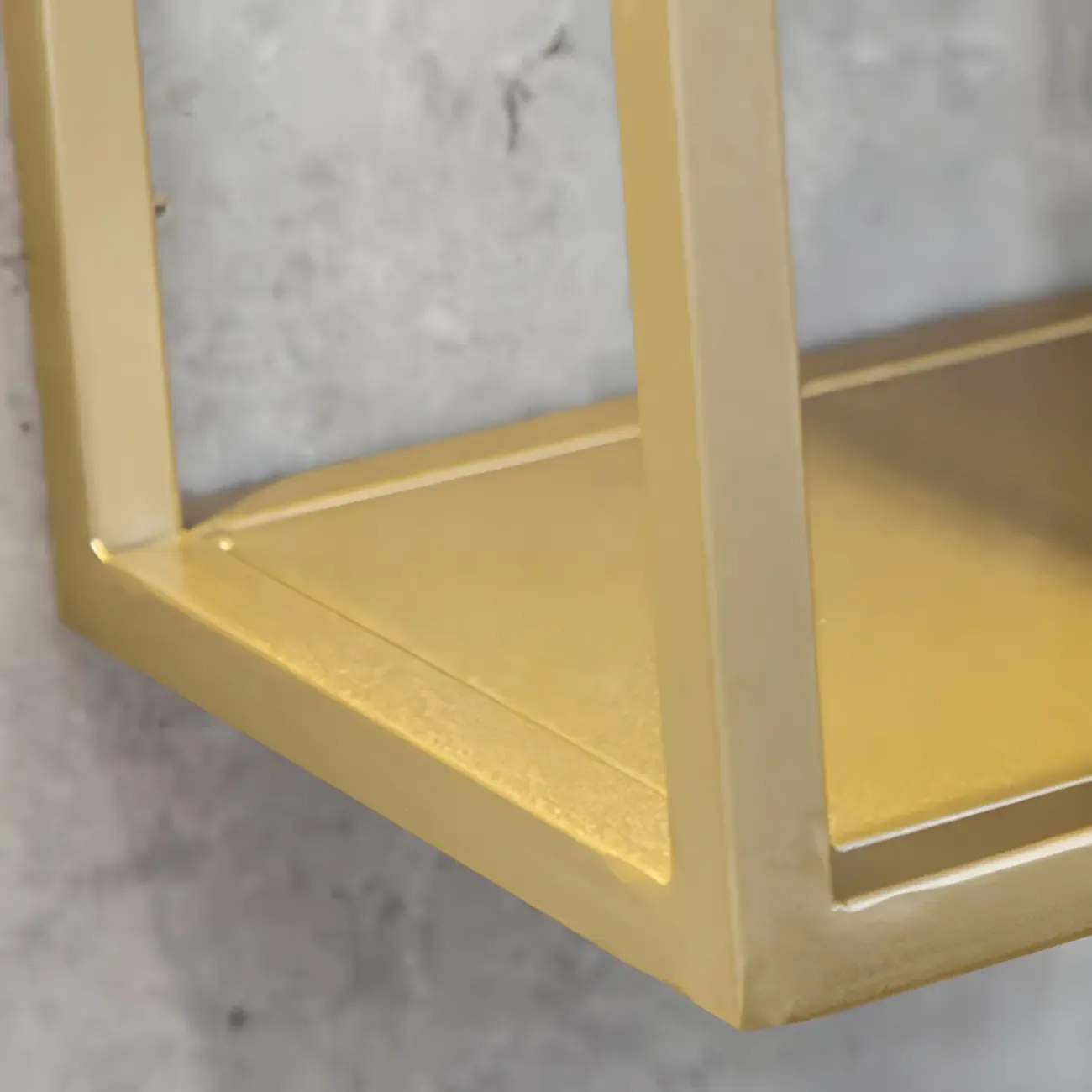 Simple Metal Black Wall-Mounted Wine Bottle Rack