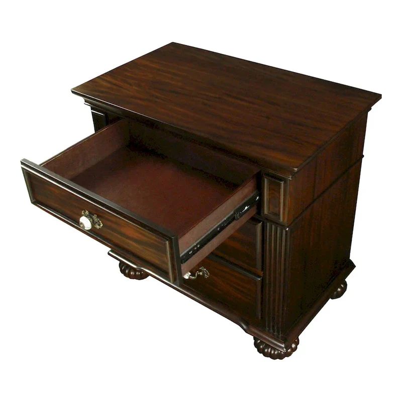 Vame Traditional Walnut Wood 2-Piece Poster Bedroom Set by Furniture of America