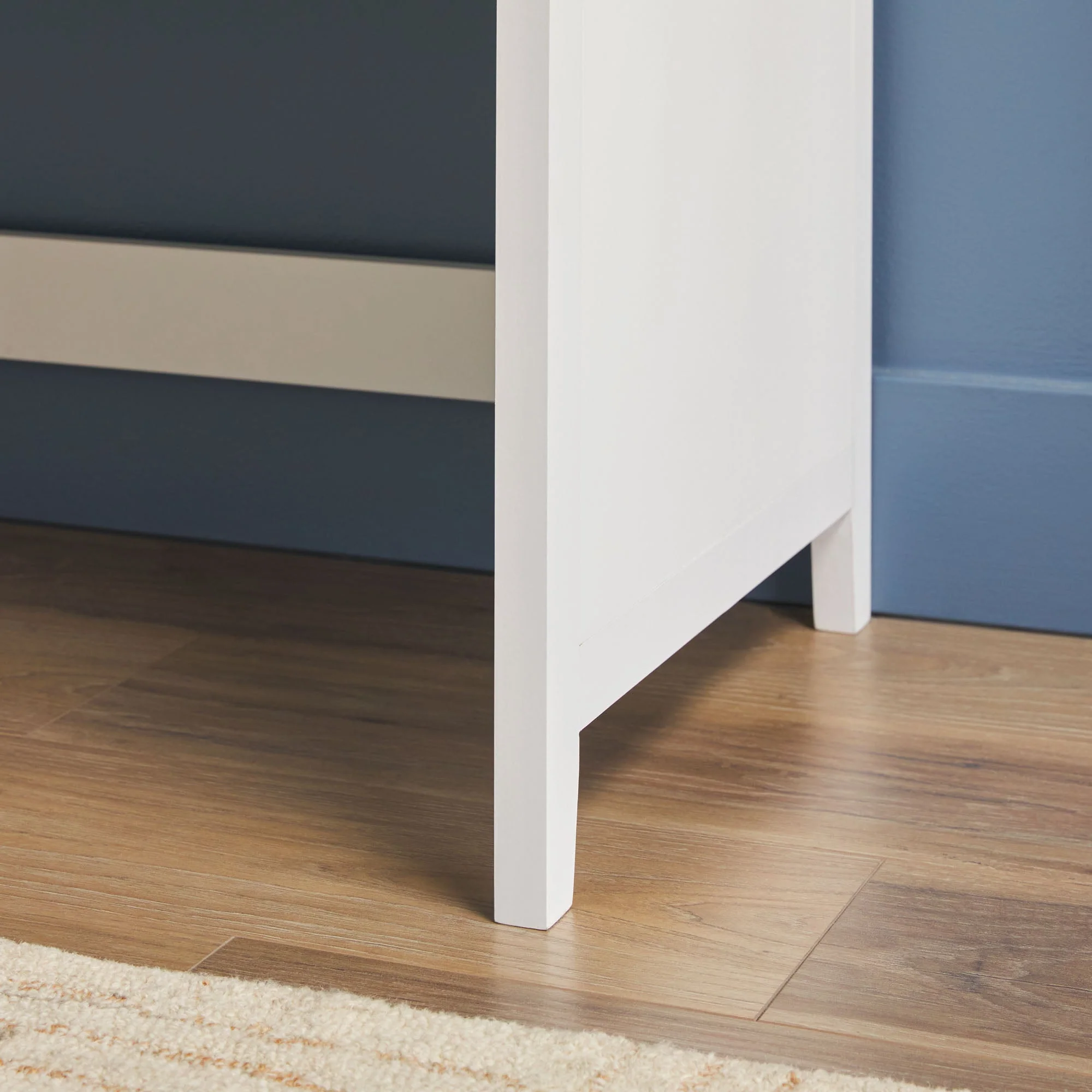 Zoey Modern Curve Design Writing Desk