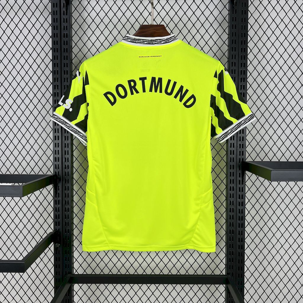 Maillot 25-26 Dortmund concept